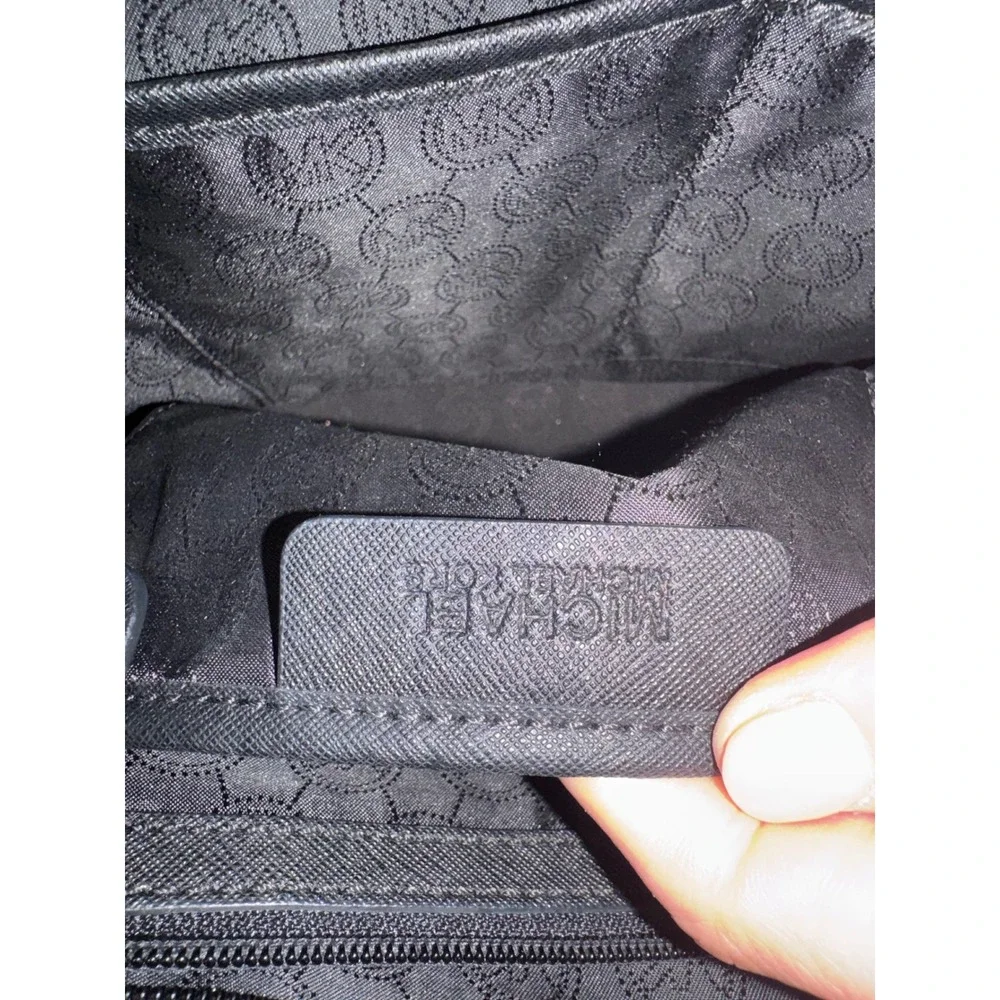 Michael Kors Savannah Satchel Women Black Saffiano Leather Gold Hardware Large - Picture 10 of 11